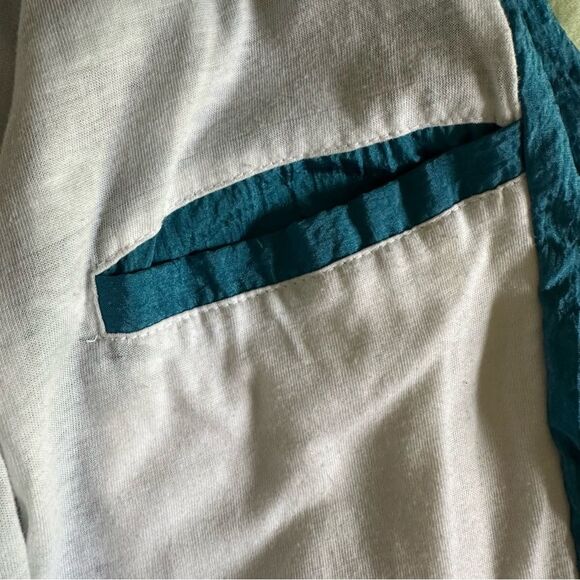 Esprit Vintage Blue and Black Windbreaker with 90s Aesthetic - Picture 9 of 10